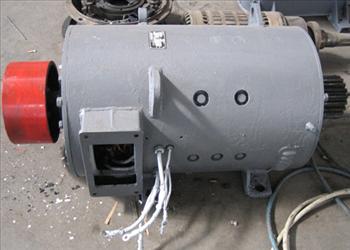 Động cơ ra vào 54kw
