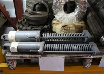 Piston phanh EKG