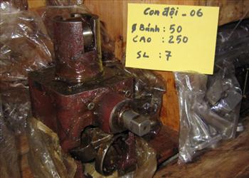 đk bánh: 50
Cao: 250